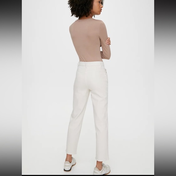 Aritzia Wilfred free Kelsey pant in bone color - Picture 3 of 11